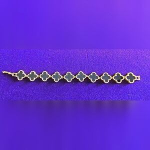 Back to Back bracelet